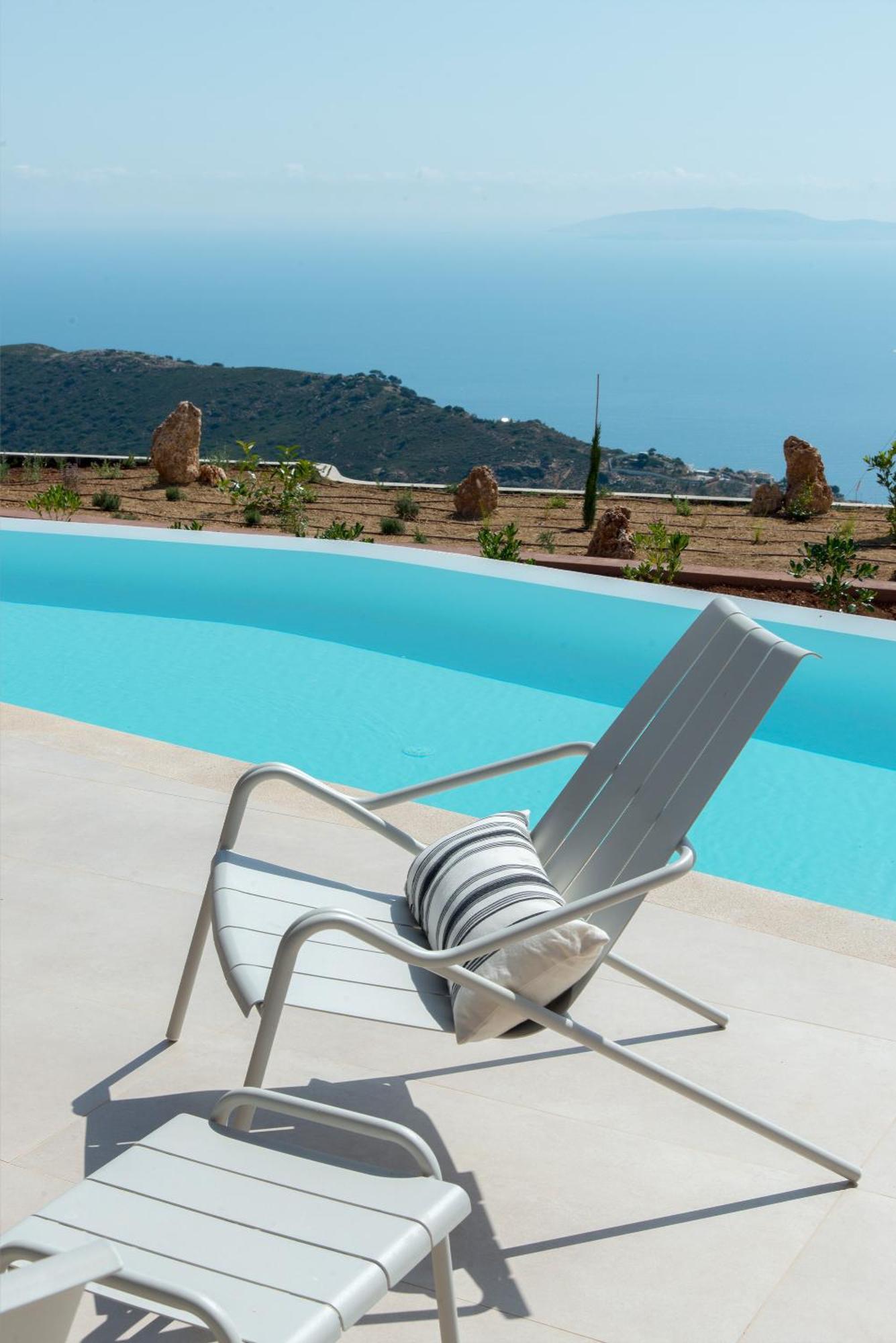 Plethora Luxury Suites Rodhiá Esterno foto